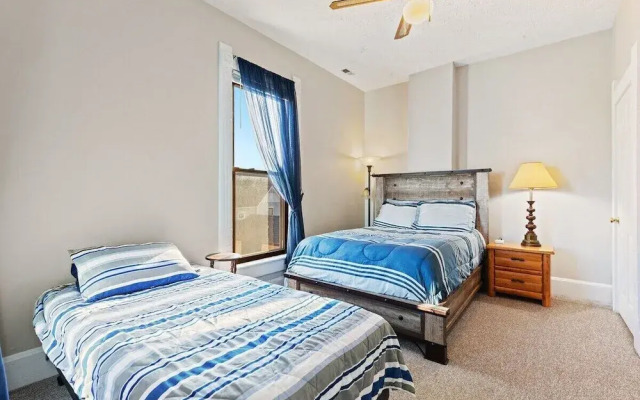 Indy Stadium Villas 707