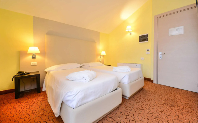 Regal Hotel