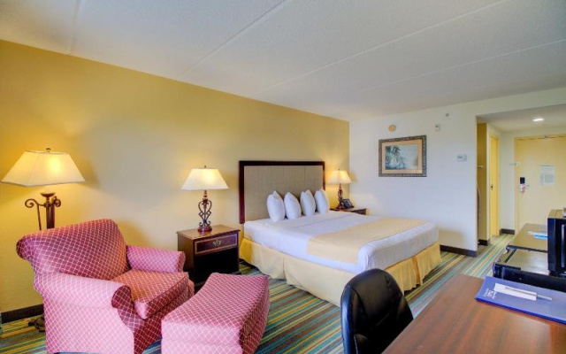 Holiday Inn Express Ft. Pierce-S HU