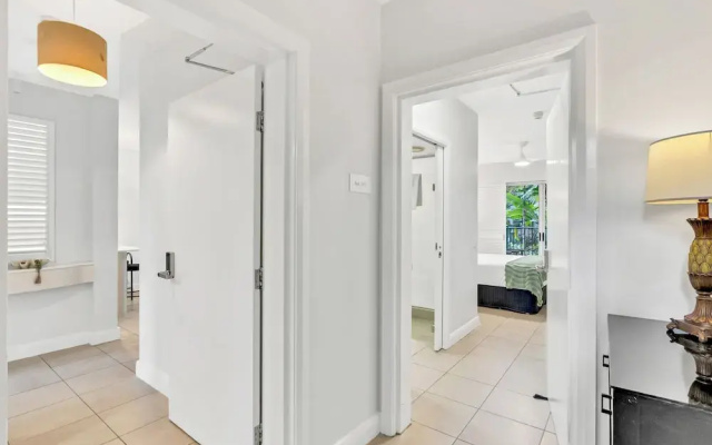 Elysium Private Apartments at The Beach Club
