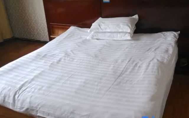 Xuancheng Zhongyun Hotel