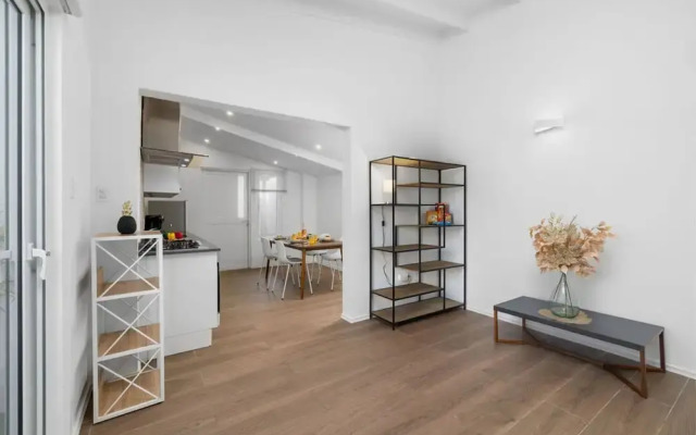 NEW Modern 3BR 3BA Private Pool Centrallylocated