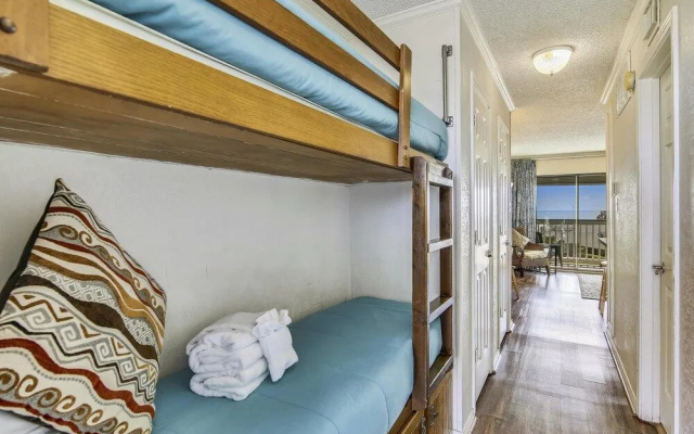 Casa del Vistas 1 Br condo by RedAwning