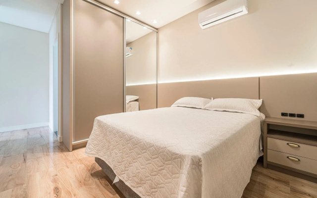 Apartamento 2 suítes na praia de Bombas