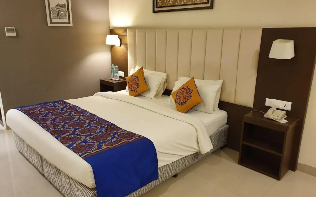 Hotel Ganpat Grand, Palani