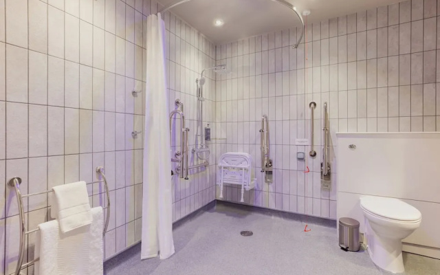 Premier Inn London Waterloo Lambeth Road Hotel