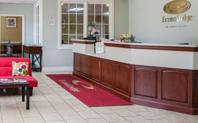 Rodeway Inn Colonial Heights I-95