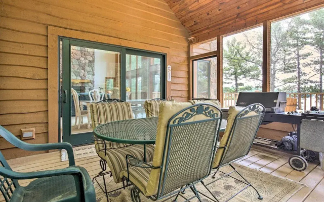 Waterfront Lake Tomahawk Cabin w/ Game Room!