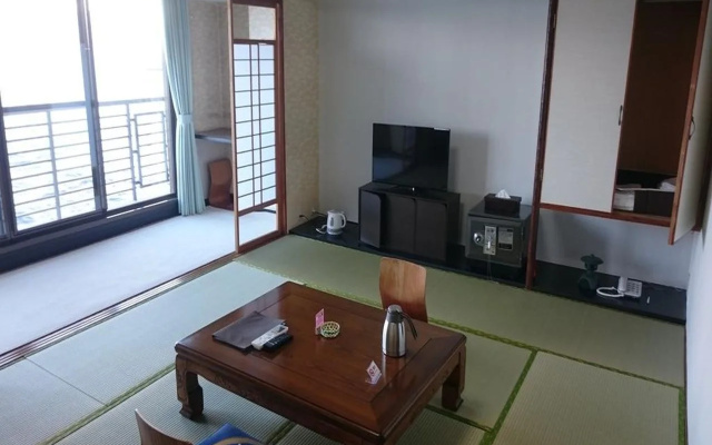 Toya Onsen Hotel Hanabi
