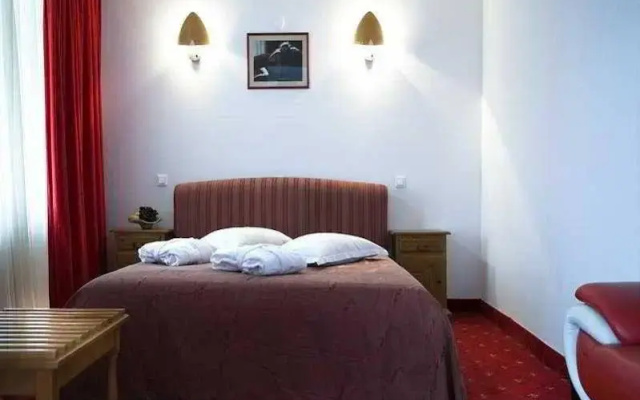 Black Lord Hotel