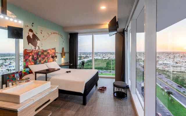 ibis Styles Merida Galerias