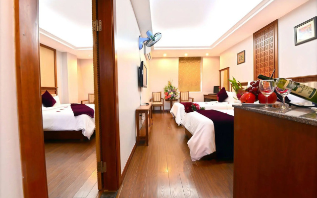 Golden Legend Boutique Hotel