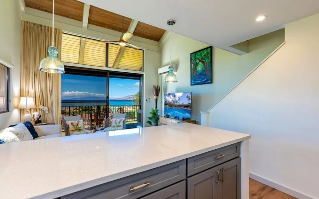 Luana Kai D301 2 Bedroom Condo, Kihei