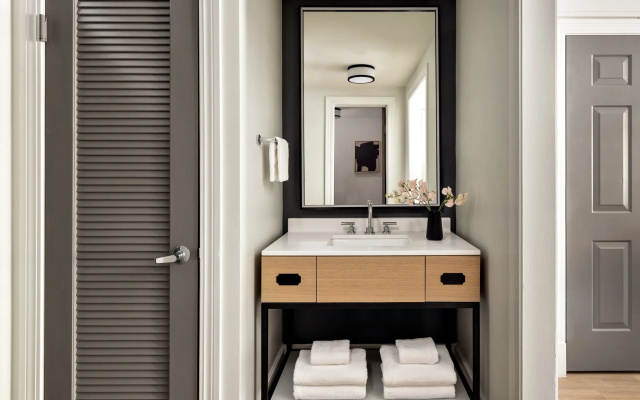 Kimpton Brice Hotel by IHG