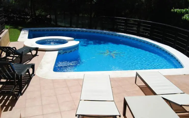 Villas Monasterios