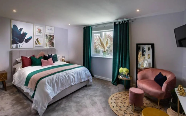 Roseland Apartment 1