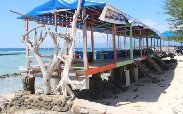 Coral Beach Seaside