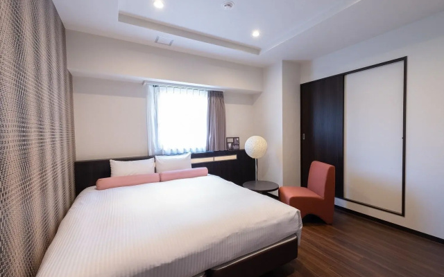 Nipponbashi Luxe Hotel