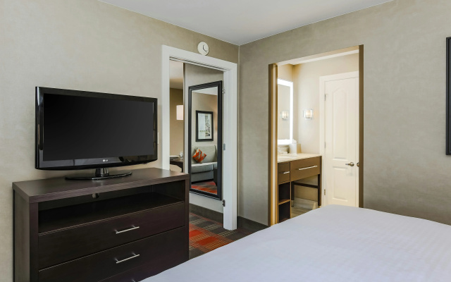 Homewood Suites Melville
