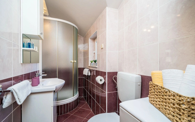 Apartments Kruno