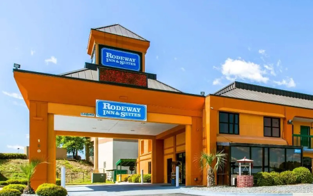 Rodeway Inn & Suites