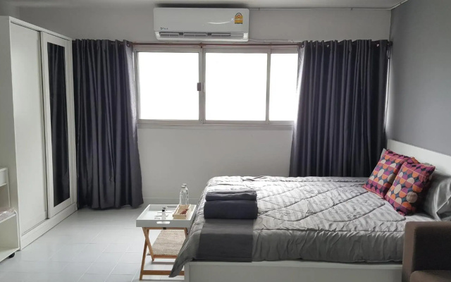 Popular Condo C5 IMPACT