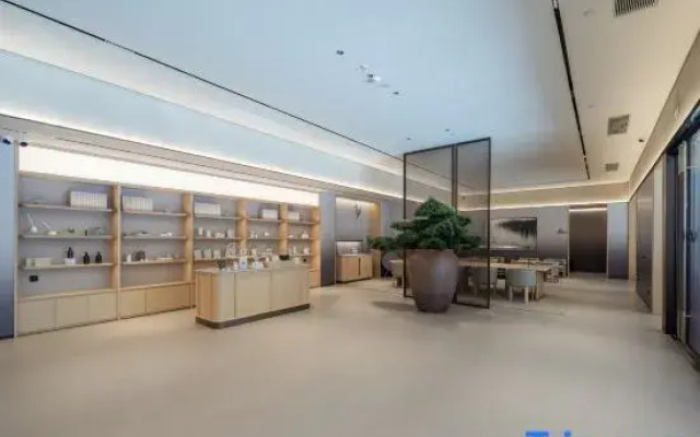 Ji Hotel (Wuhan Erqi Riverside High-Rise River View )