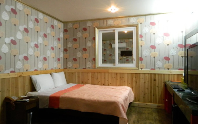 Windsor Royal Motel