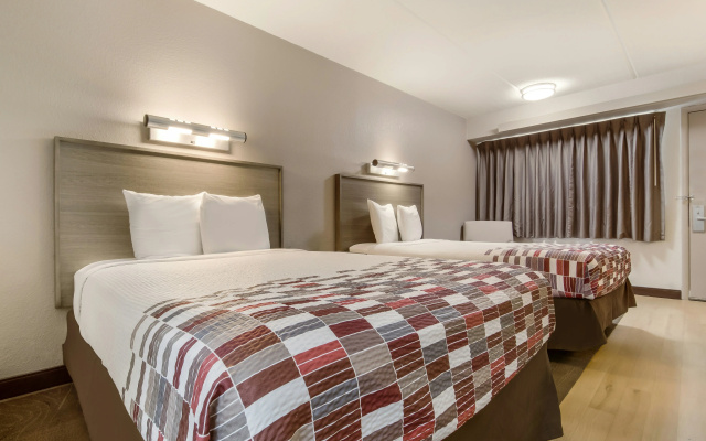 Red Roof Inn Detroit - Farmington Hills