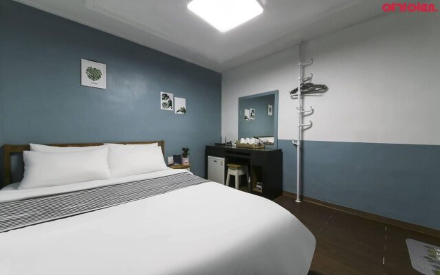 Ultari Hostel