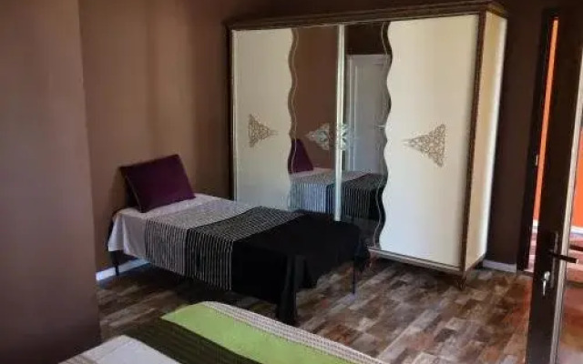 Guest House Tamazi