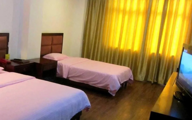 Mediterranean Holiday Inn