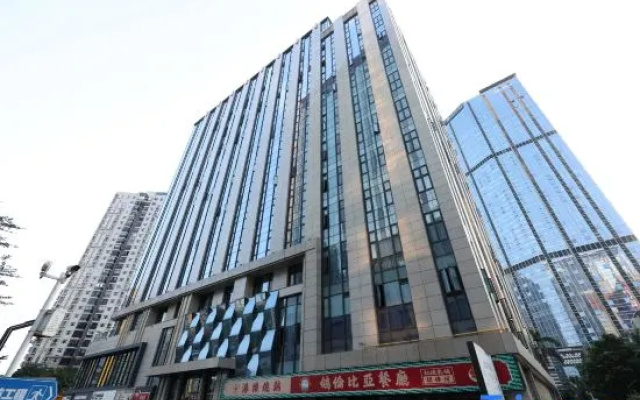 Laimei Apartment (Gongbei Port Zhuhai Station)
