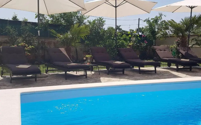 Family villa Oaza in Pula