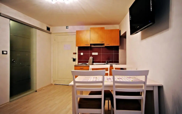 Studio Erika 189