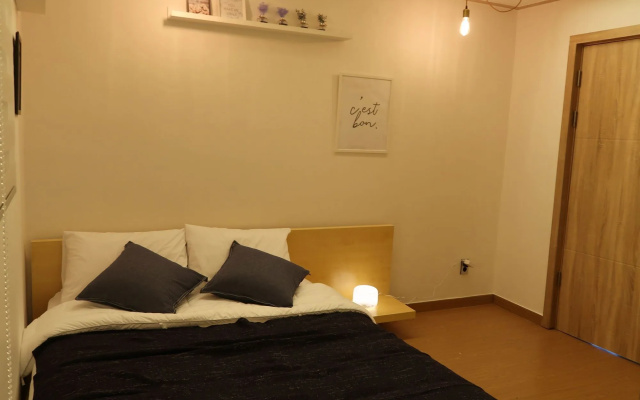 Huayuan House Hongdae - Hostel