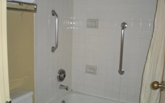 Days Inn Phoenix West