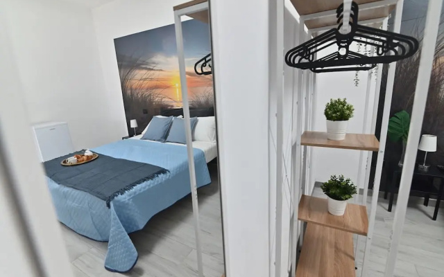 IzzHome Cozy Room