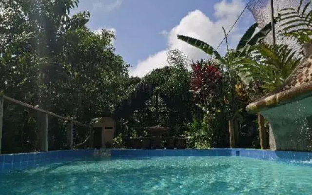Iguanitas Lodge
