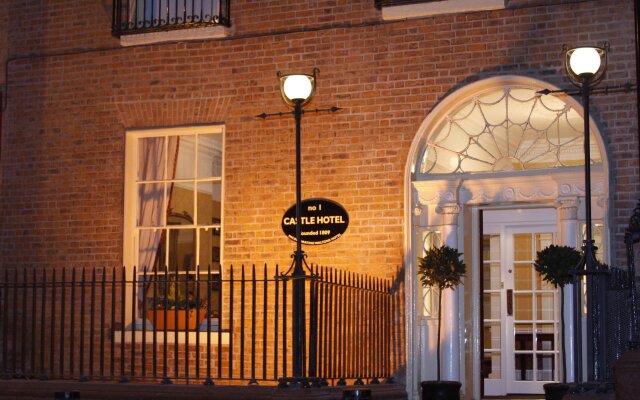 Castle Hotel in Dublin, Ireland from 242$, photos, reviews - zenhotels.com hotel front