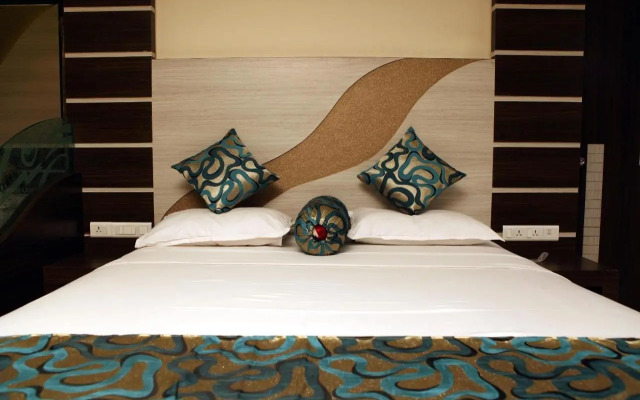 SBS Grand Hotel