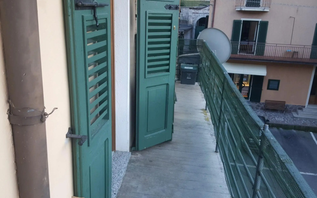 Appealing holiday home in Crone with terrace