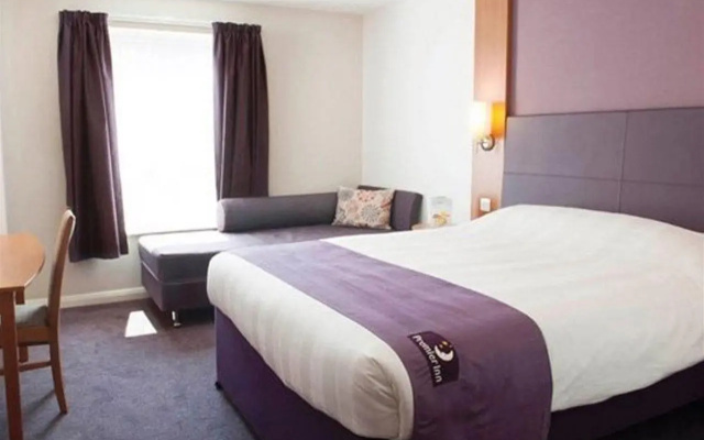 Premier Inn Uk Rotherham East (m18/m1)
