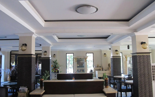 Cebu Hilltop Hotel