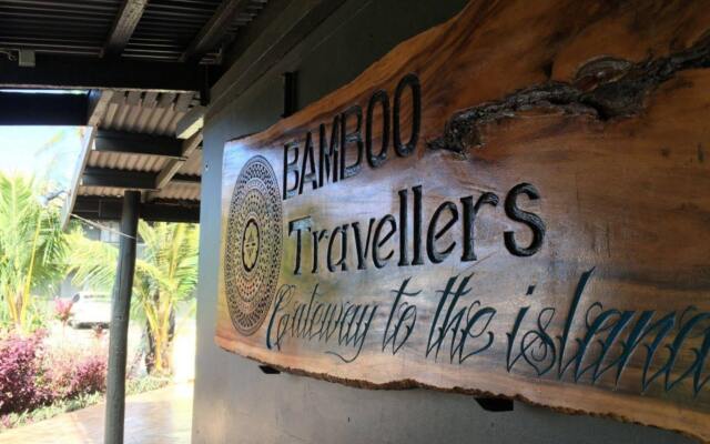 Отель Bamboo Backpackers Фиджи, Вити-Леву - отзывы, цены и фото номеров - забронировать отель Bamboo Backpackers онлайн вид на фасад