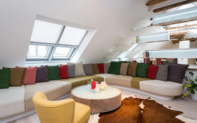 EMPIRENT Rose Apartments