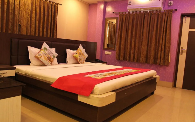 OYO 8369 Hotel Sea Mars