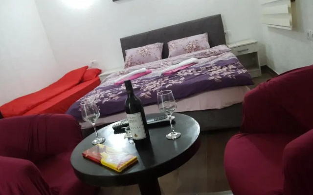 Apartments F