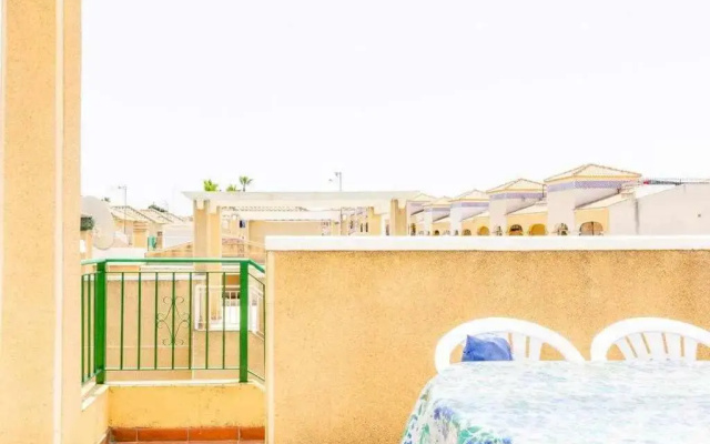 PINK SUNNY HILL-bungalow con piscina-Los Balcones.