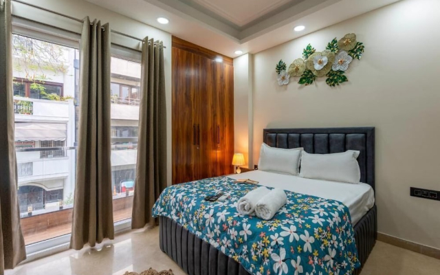 Fortune Home Service Apartment J-267